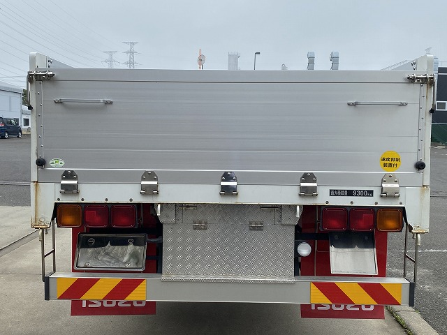 いすゞギガアルミブロック大型（10t）[写真06]