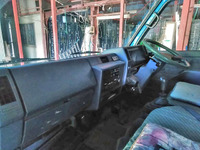 いすゞエルフ平ボディ小型（2t・3t）[写真21]