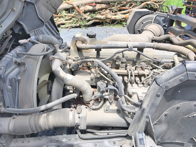 UDトラックスコンドルクレーン4段増トン（6t・8t）[写真23]