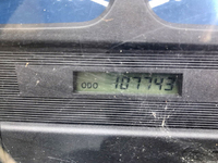 UDトラックスコンドルクレーン4段増トン（6t・8t）[写真31]