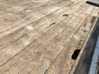 UDトラックスコンドルクレーン4段増トン（6t・8t）[写真08]