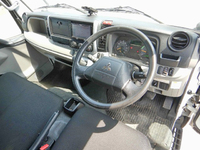 三菱ふそうキャンターアルミバン小型（2t・3t）[写真21]