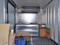 いすゞエルフ冷凍車（冷蔵車）小型（2t・3t）[写真10]