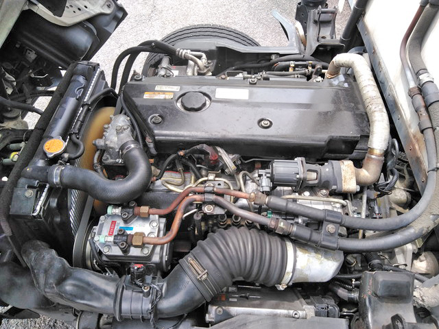 いすゞエルフ冷凍車（冷蔵車）小型（2t・3t）[写真17]