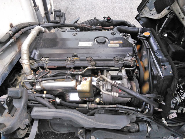 いすゞエルフ冷凍車（冷蔵車）小型（2t・3t）[写真18]