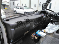 いすゞエルフ冷凍車（冷蔵車）小型（2t・3t）[写真21]