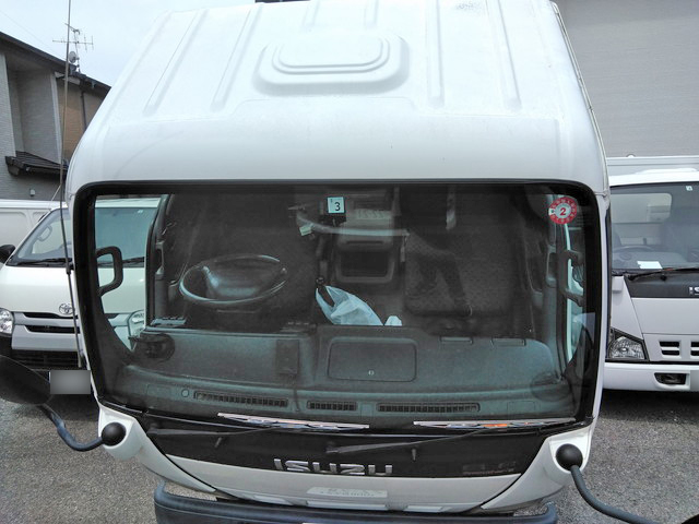 いすゞエルフ冷凍車（冷蔵車）小型（2t・3t）[写真04]