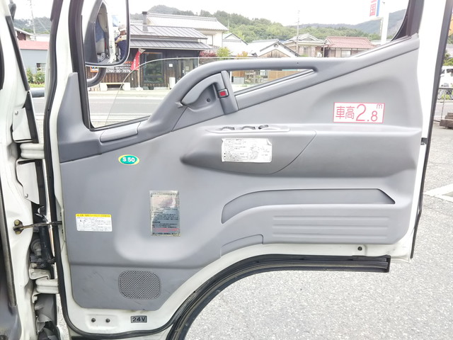 三菱ふそうキャンター高所作業車小型（2t・3t）[写真27]