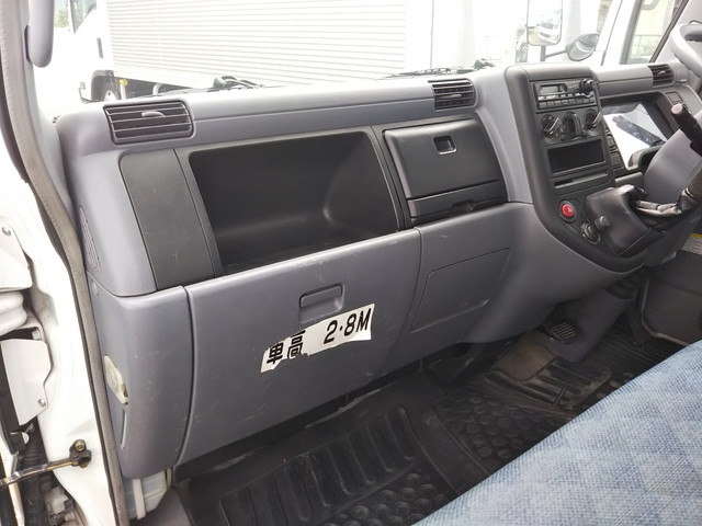 三菱ふそうキャンター高所作業車小型（2t・3t）[写真31]