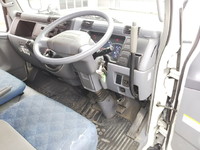 三菱ふそうキャンター高所作業車小型（2t・3t）[写真32]