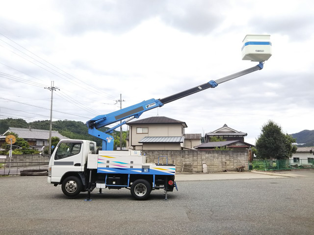 三菱ふそうキャンター高所作業車小型（2t・3t）[写真06]