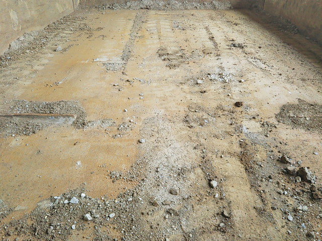 いすゞエルフローダーダンプ小型（2t・3t）[写真11]