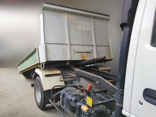 いすゞエルフローダーダンプ小型（2t・3t）[写真13]