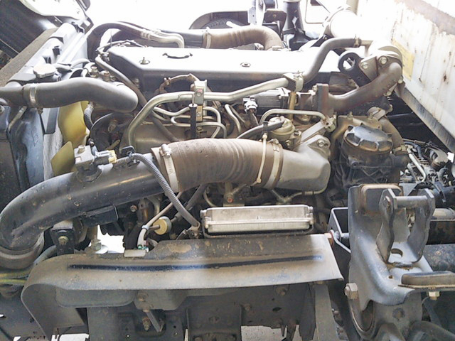 いすゞエルフローダーダンプ小型（2t・3t）[写真24]