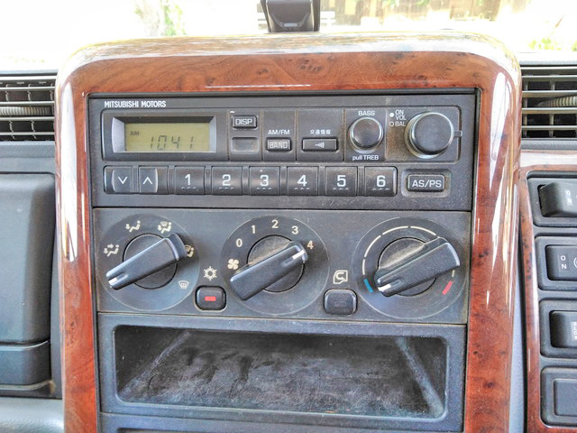 三菱ふそうキャンターダンプ小型（2t・3t）[写真20]