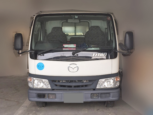 マツダタイタンダッシュ平ボディ小型（2t・3t）[写真03]