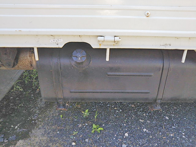 トヨタトヨエース平ボディ小型（2t・3t）[写真16]