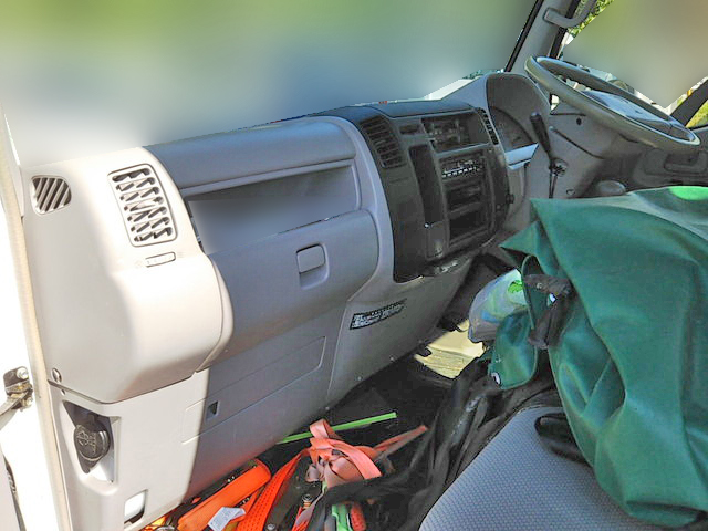 トヨタトヨエース平ボディ小型（2t・3t）[写真34]