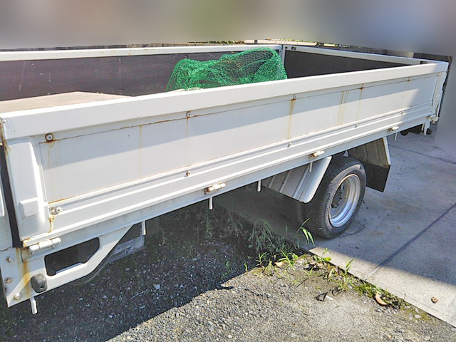 トヨタトヨエース平ボディ小型（2t・3t）[写真07]