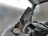 いすゞエルフアルミブロック小型（2t・3t）[写真26]