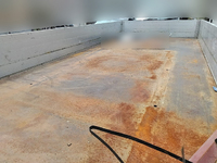 いすゞエルフアルミブロック小型（2t・3t）[写真08]