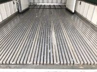 いすゞエルフ冷凍車（冷蔵車）小型（2t・3t）[写真18]