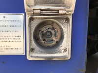 いすゞエルフ冷凍車（冷蔵車）小型（2t・3t）[写真24]