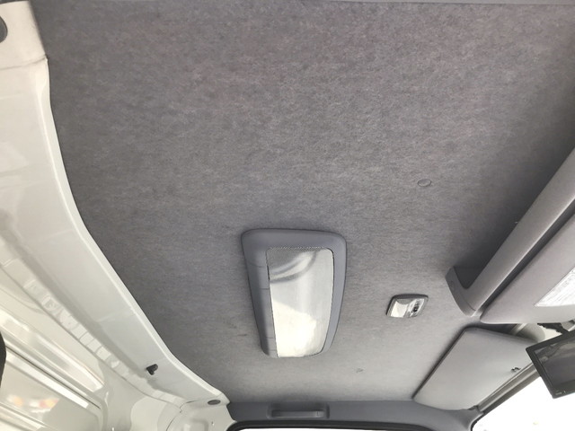 いすゞエルフ冷凍車（冷蔵車）小型（2t・3t）[写真31]