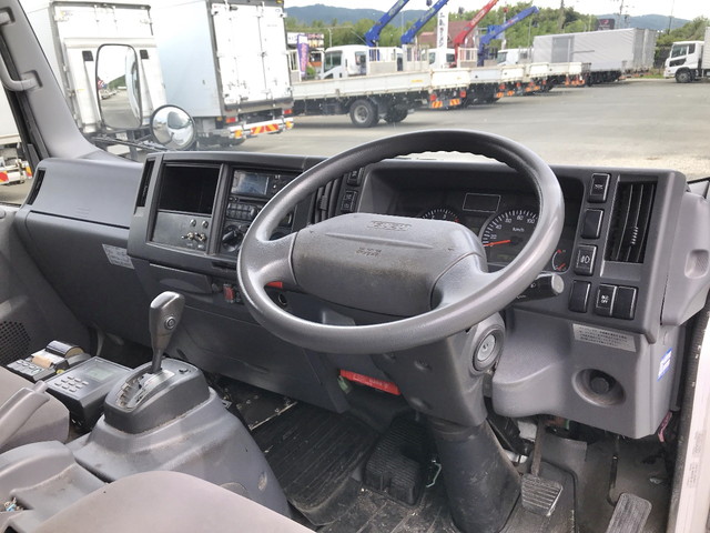 いすゞエルフ冷凍車（冷蔵車）小型（2t・3t）[写真33]