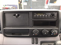 三菱ふそうキャンターアルミバン小型（2t・3t）[写真37]