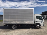 三菱ふそうキャンターアルミバン小型（2t・3t）[写真08]