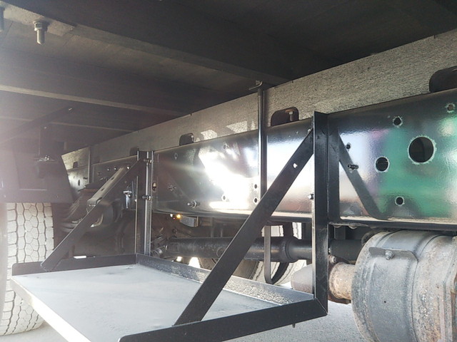 日野レンジャー平ボディ中型（4t）[写真15]