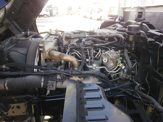 日野レンジャー平ボディ中型（4t）[写真20]