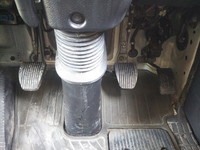 日野レンジャー平ボディ中型（4t）[写真37]