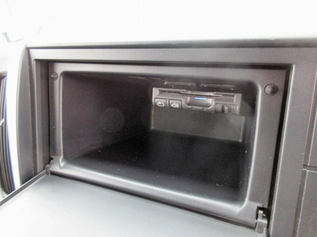 三菱ふそうキャンターアルミバン小型（2t・3t）[写真27]