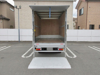 三菱ふそうキャンターアルミバン小型（2t・3t）[写真06]