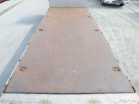 三菱ふそうキャンターアルミブロック小型（2t・3t）[写真12]