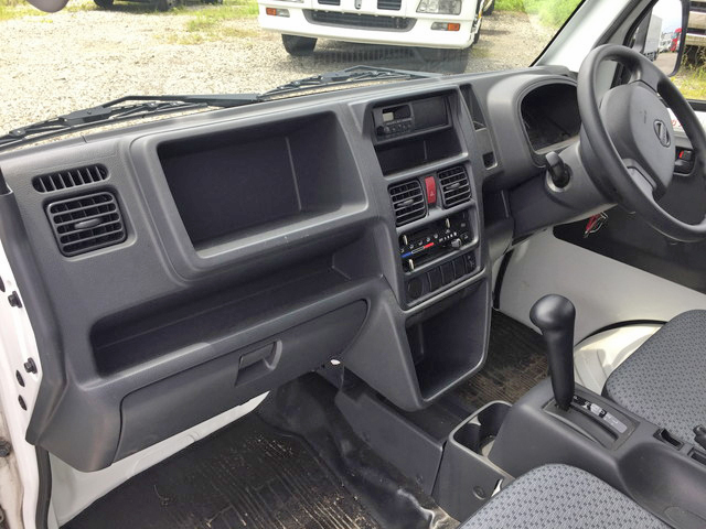 日産その他の車種幌車小型（2t・3t）[写真25]