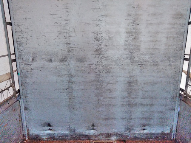 日野プロフィア幌ウイング大型（10t）[写真13]