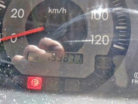 日野プロフィア幌ウイング大型（10t）[写真28]