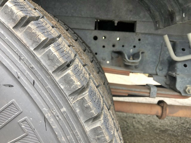 いすゞエルフクレーン4段小型（2t・3t）[写真19]