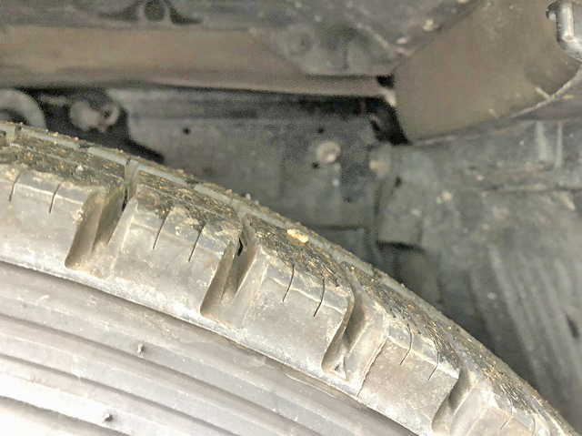 いすゞエルフクレーン4段小型（2t・3t）[写真22]