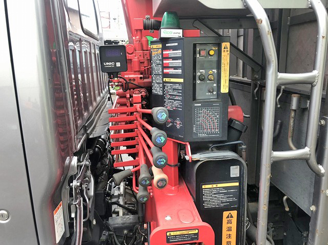 いすゞエルフクレーン4段小型（2t・3t）[写真06]