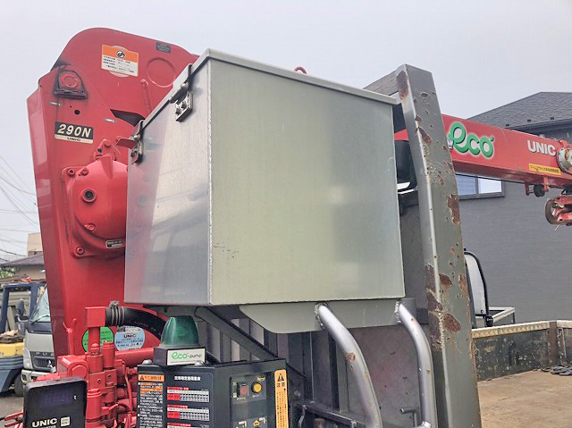 いすゞエルフクレーン4段小型（2t・3t）[写真08]