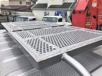 いすゞエルフクレーン4段小型（2t・3t）[写真09]