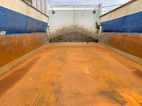 三菱ふそうスーパーグレートダンプ大型（10t）[写真15]