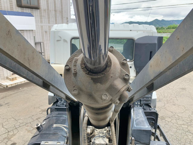 三菱ふそうスーパーグレートダンプ大型（10t）[写真18]