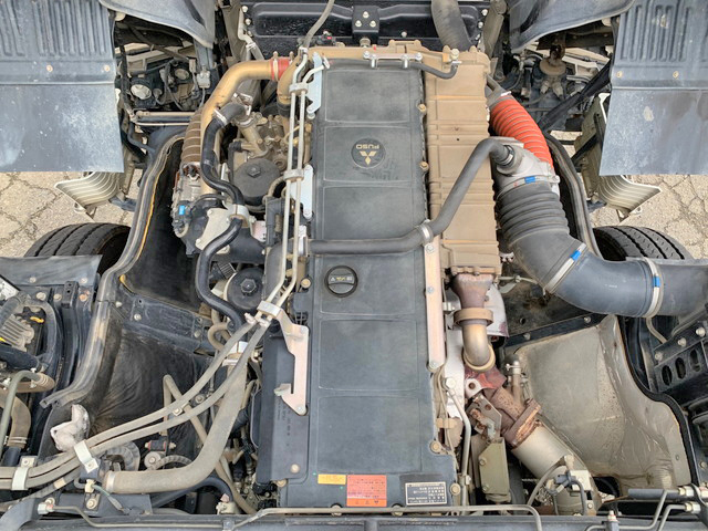 三菱ふそうスーパーグレートダンプ大型（10t）[写真28]