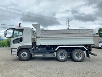 三菱ふそうスーパーグレートダンプ大型（10t）[写真09]