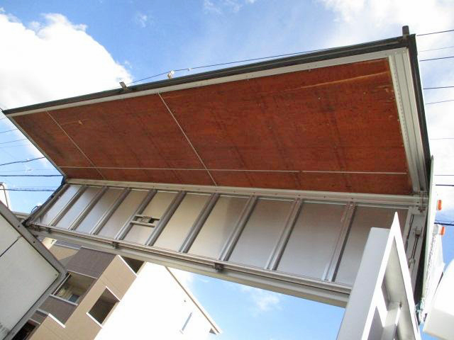 UDトラックスコンドルアルミウイング中型（4t）[写真15]